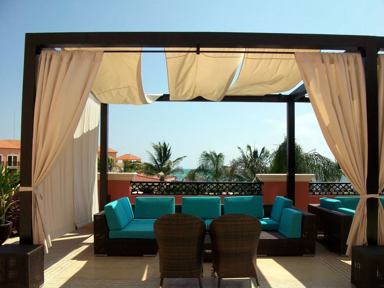 Telvarin Resort Hall amenities