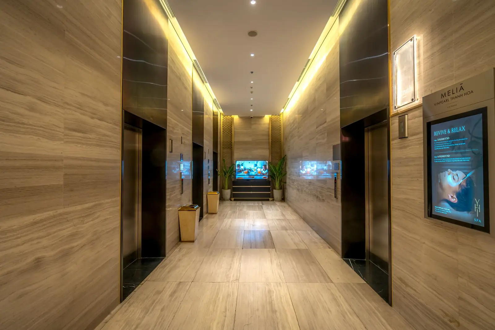 Telvarin Resort Hall interior corridor